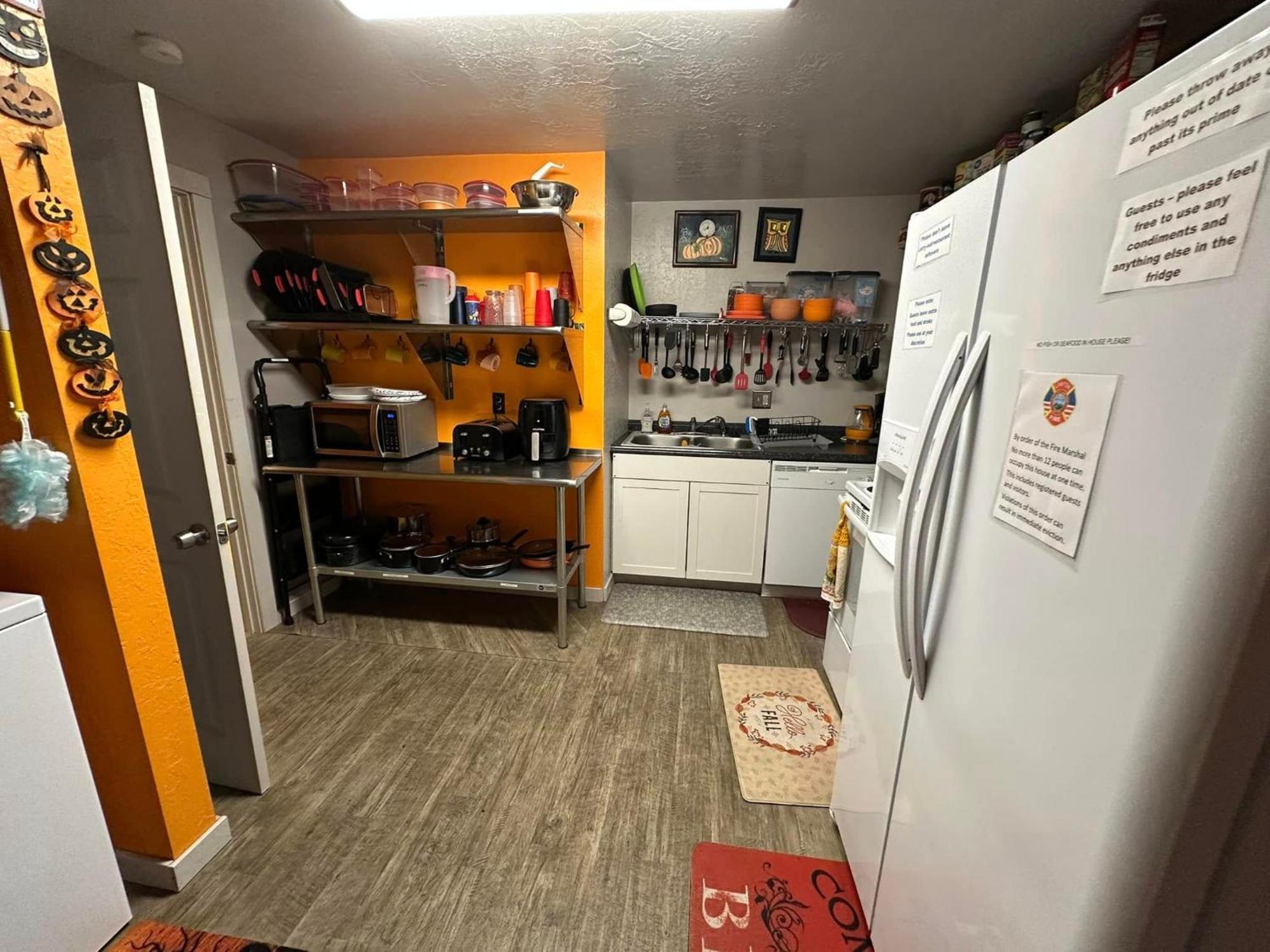 Ez 1 Mile To Fort Sill! Pumpkin Cottage Sleeps 9, Grills, Firepit, Laundry Lawton Exteriör bild