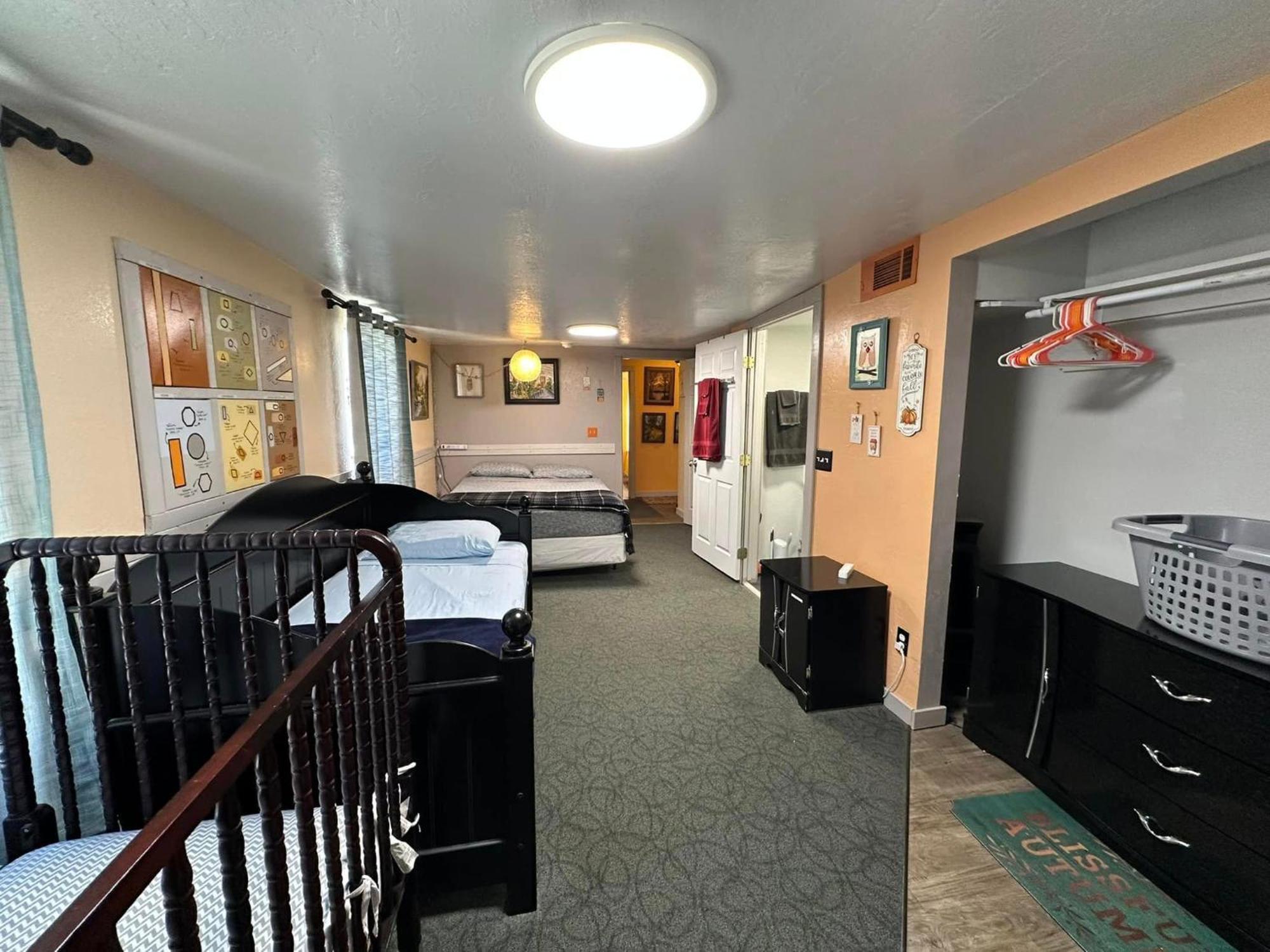 Ez 1 Mile To Fort Sill! Pumpkin Cottage Sleeps 9, Grills, Firepit, Laundry Lawton Exteriör bild